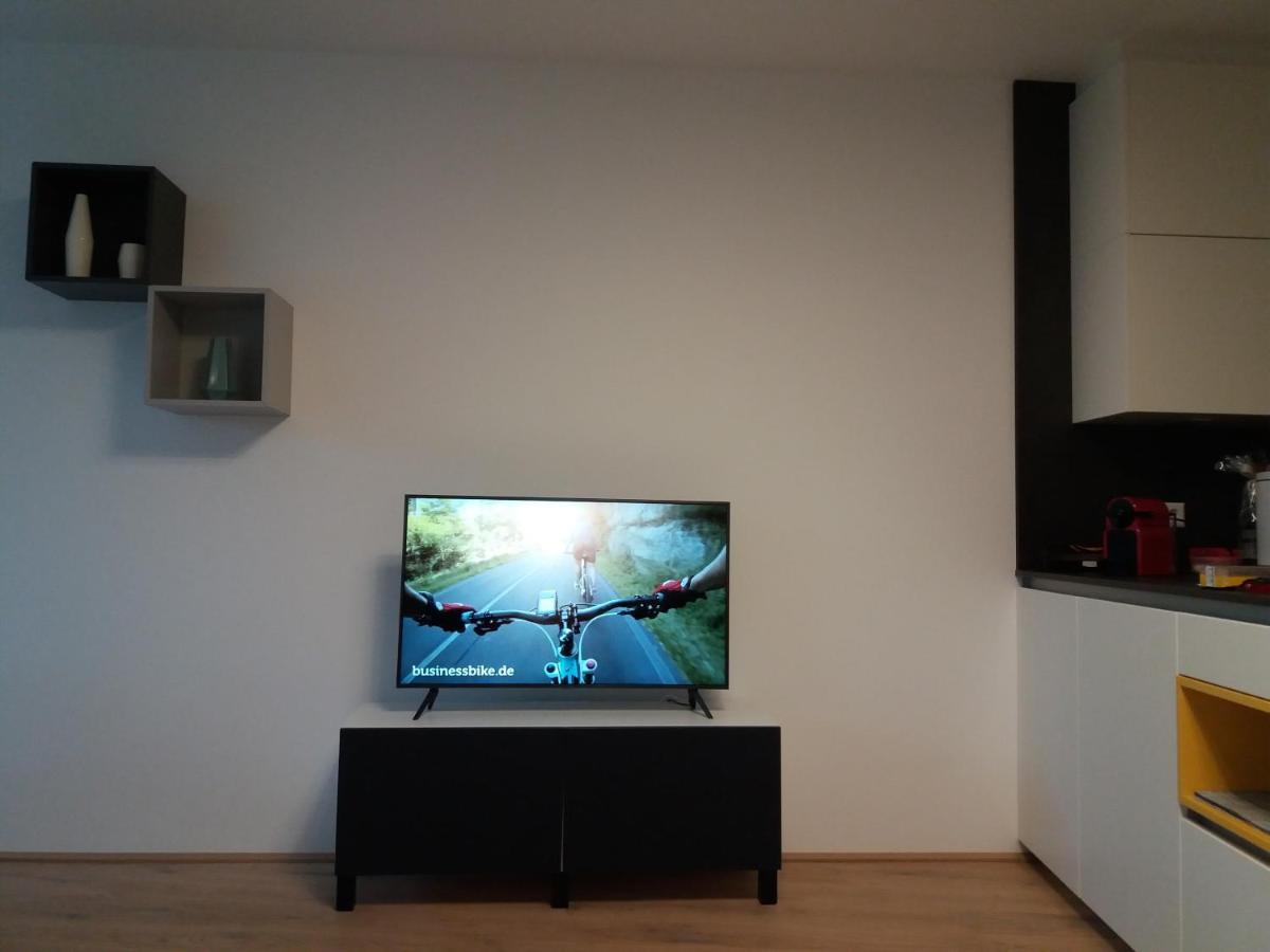 Top 5 Alpe Maritima - Traumhafte Ferienwohnung Mit Seeblick Und Bergkulisse Am Ossiacher See 안넨하임 외부 사진